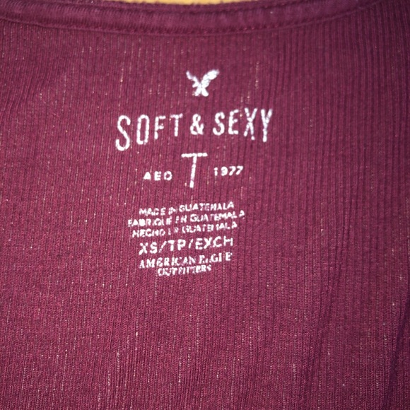 american eagle short sleeve - Picture 2 of 2